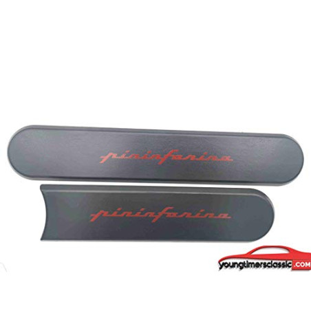 Zwarte Peugeot 205 CTI Pininfarina zijpanelen