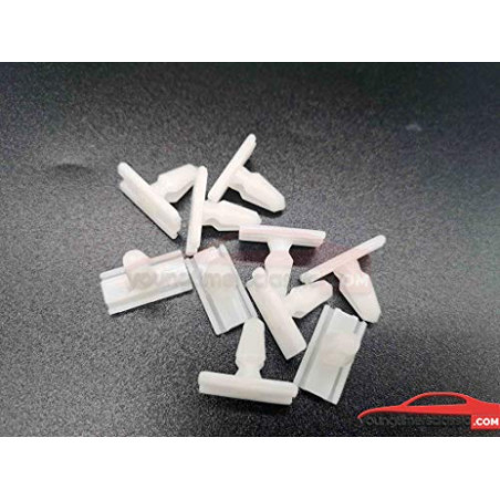 Peugeot 205 front and rear bumper clips
