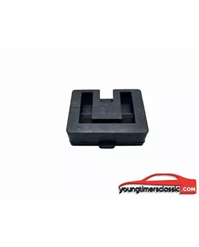 Renault 11 Turbo upper radiator support