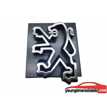 Logotipo de la parrilla Peugeot 205