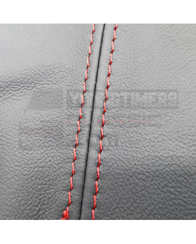 Peugeot 205 GTI grijs lederen schakelhoes met rode stiksels voor knop