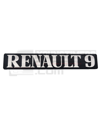 Monogramme de coffre Renault 9