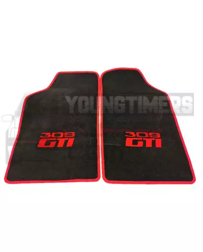 Tapetes no tapete frontal vermelho e preto Peugeot 309 GTI