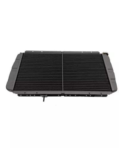 Improve your driving experience with the Renault R5 Alpine Turbo Radiator in copper