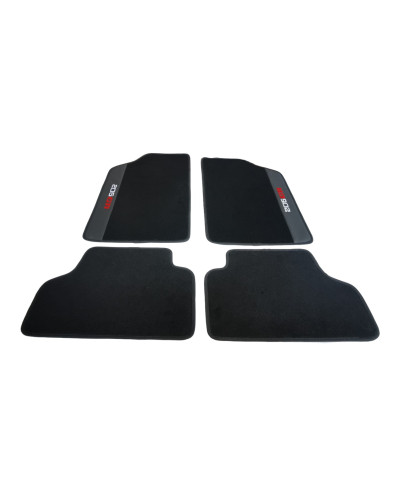 Protege y personaliza tu 205 GTi con nuestras alfombrillas de terciopelo negro fabricadas en Francia.