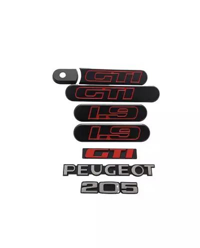 中空のカストスキットであなたの黒いプジョー205GTI1.9にオリジナリティのタッチを与えます