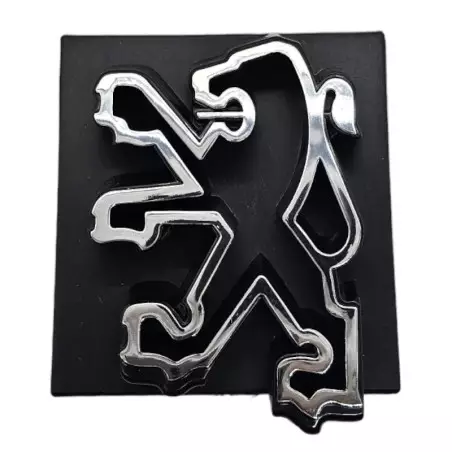 Logo da grade Peugeot 205