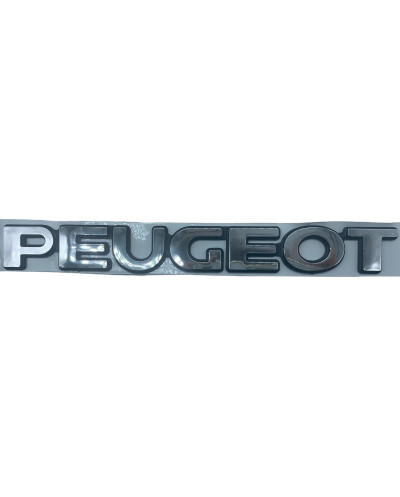 Verchromtes Peugeot-Logo mit schwarzem Umriss für Peugeot 306 Cabriolet.