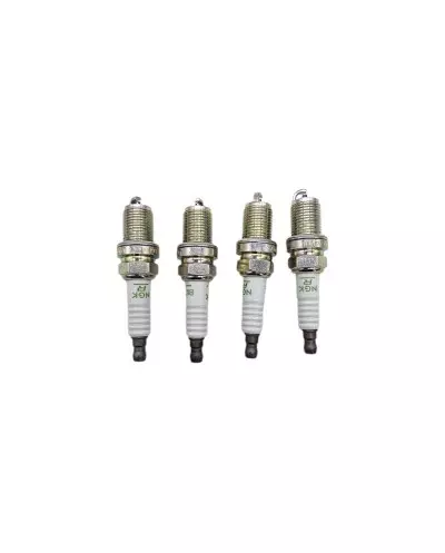Bougie d'allumage NGK pour Renault Clio 2 / Réf d'origine : OE 77 00 273 462