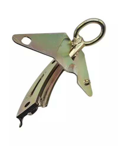 Front hook bracket for Peugeot 205 – Strength and durability guaranteed