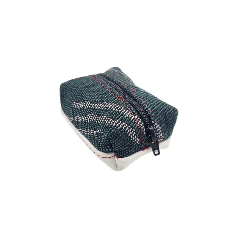 Accessoire collector pour passionnés de séries spéciales : Porte monnaie 205/106/306 Roland Garros French Open.